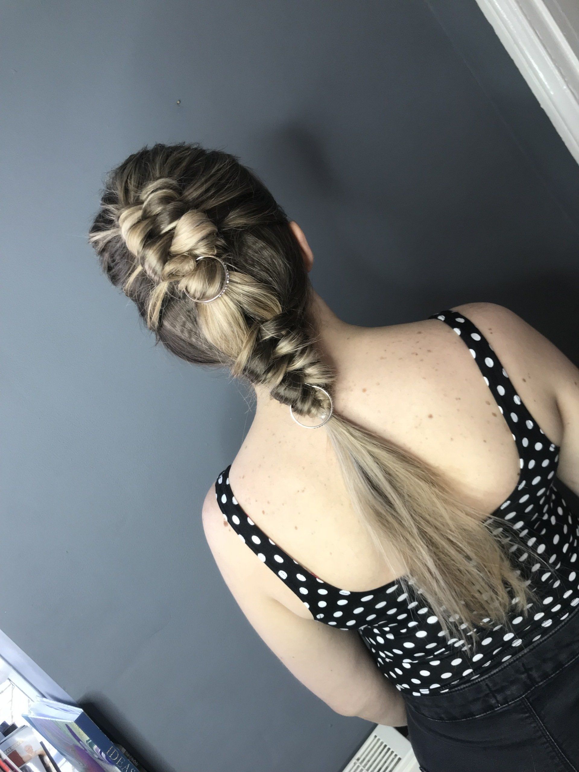 A long-hair cut shoot